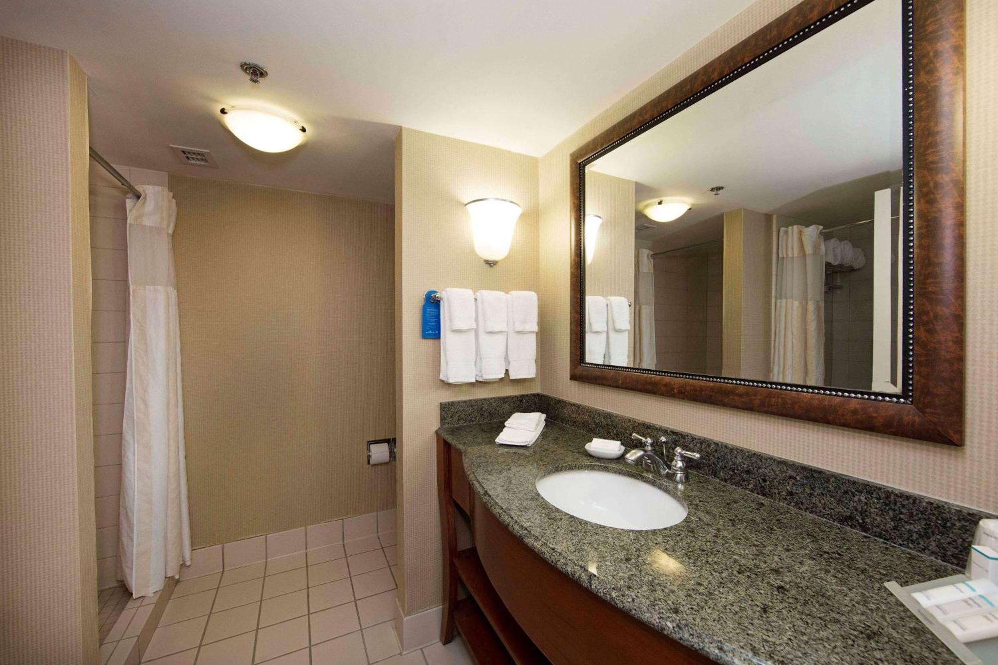 Courtyard By Marriott Athens Downtown Hotel Luaran gambar
